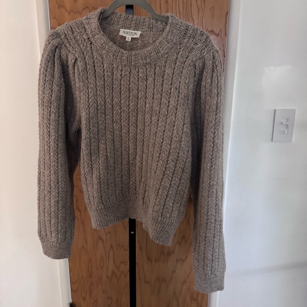 Nationa Taupe Cable-Knit Crewneck Sweater - Taupe size XL